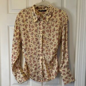 Zara Cream Floral Button-Down Shirt Size M
